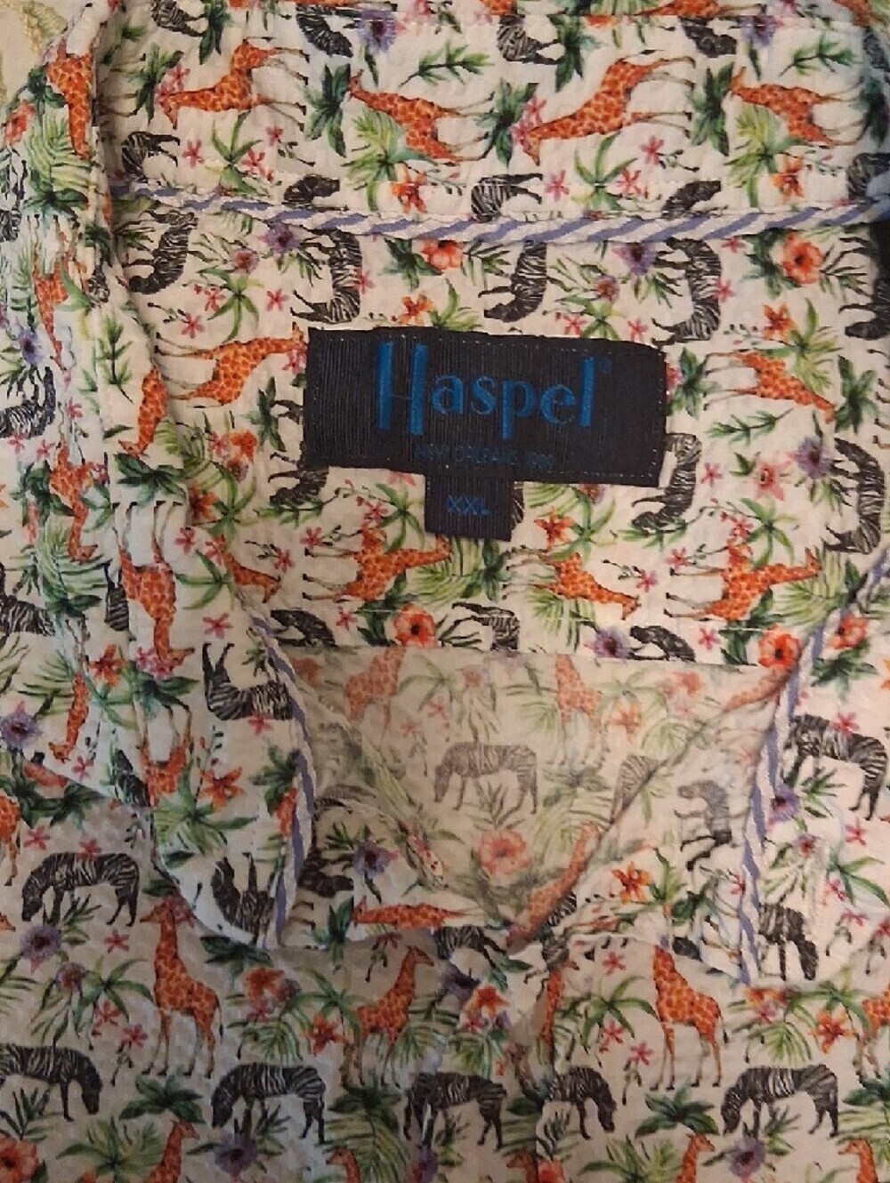 Haspel Seersucker Men's  Button-Down Shirt with Multicolor Animal Print - Casual